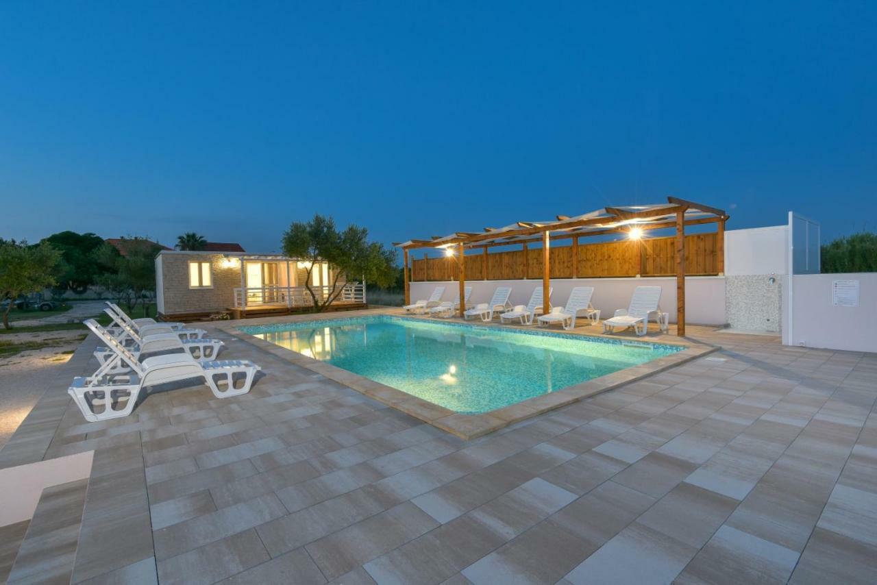 Bungalov Medanic - Private Pool Привлака Екстер'єр фото